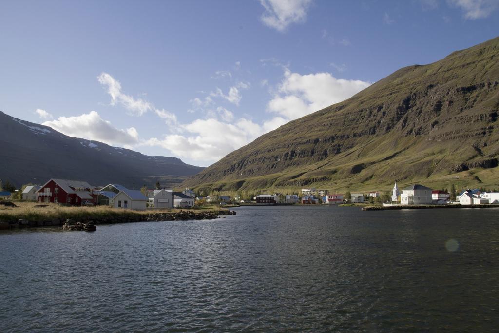 Lonsleira Apartments Seyðisfjörður Camera foto