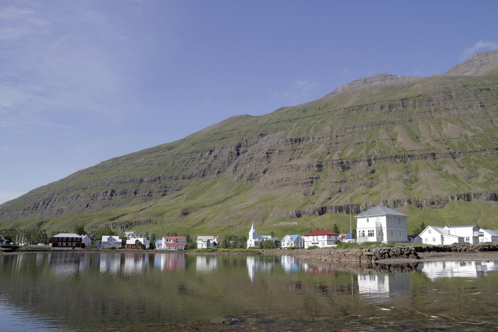 Lonsleira Apartments Seyðisfjörður Camera foto