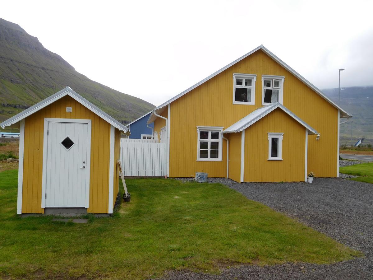 Lonsleira Apartments Seyðisfjörður Esterno foto